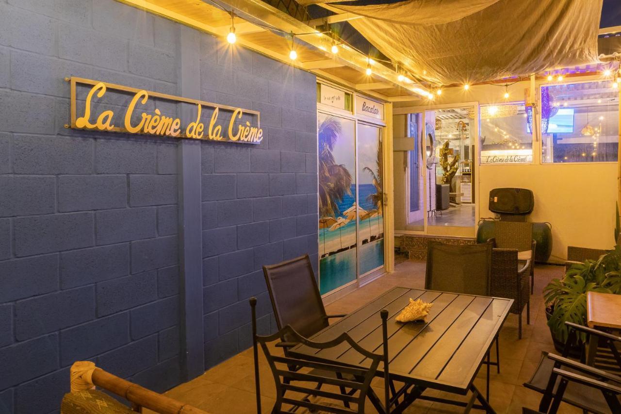 La Créme De La Créme Hostal